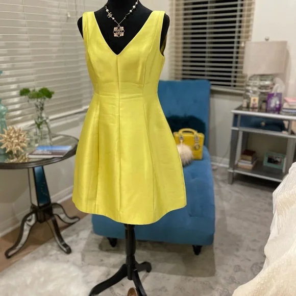 Kate Spade New York Fit & Flare Dress – Size 4 | Yellow Sleeveless Cocktail - Picture 1 of 5